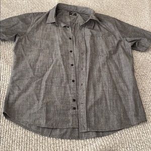 Men’s Hurley gray button up shirt